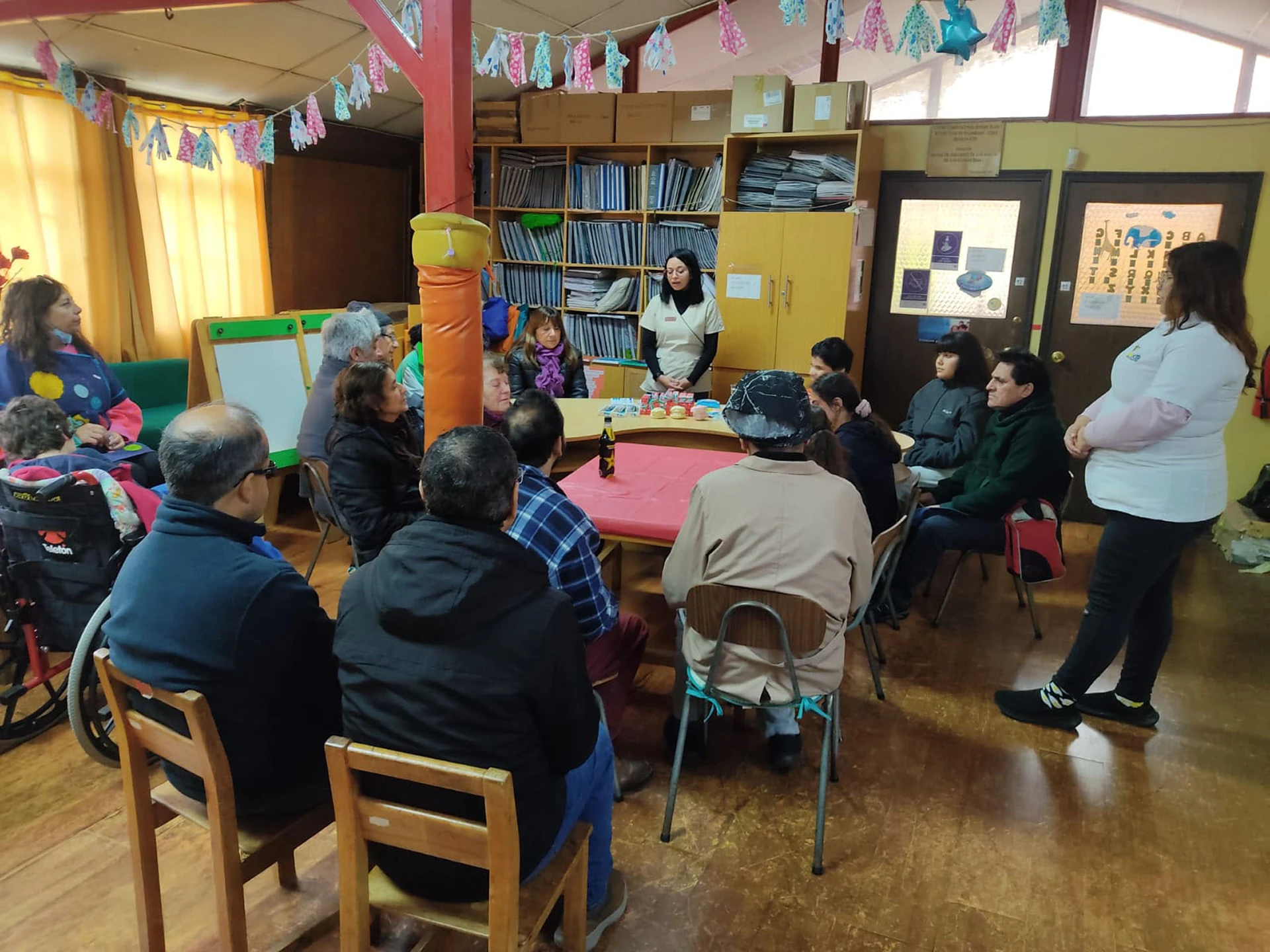 Formación y talleres en Instituto Antonio Vicente Mosquete en Chile.